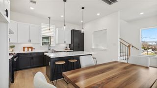 717 Marcella Street D, Houston, TX 77091