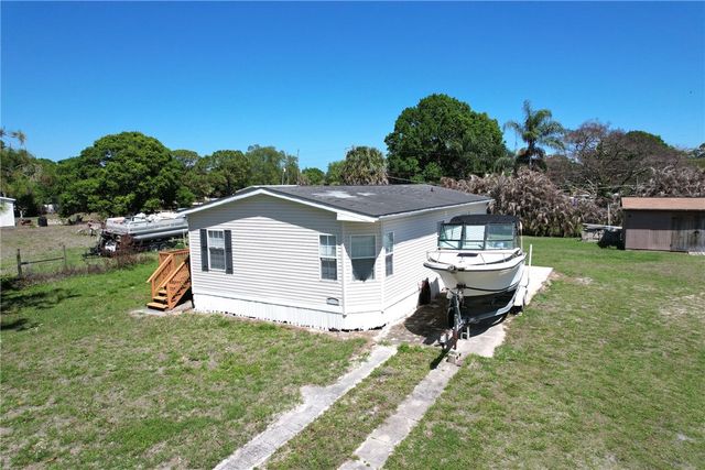 7820 128th Street, Sebastian, FL 32958
