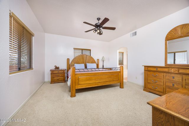 3203 W Thunder Pass Road, Benson, AZ 85602