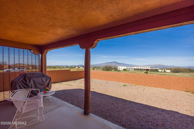 3203 W Thunder Pass Road, Benson, AZ 85602