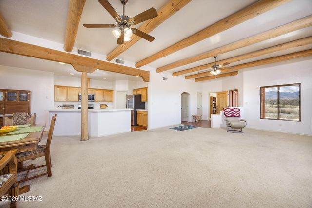 3203 W Thunder Pass Road, Benson, AZ 85602