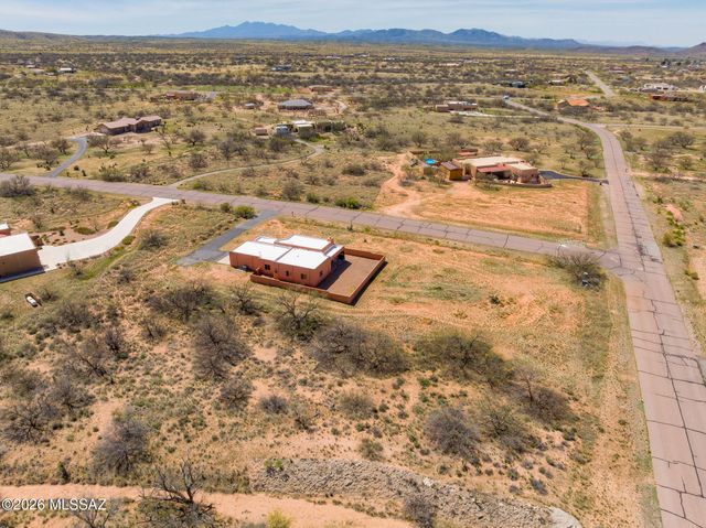 3203 W Thunder Pass Road, Benson, AZ 85602