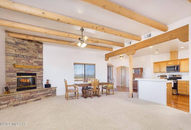 3203 W Thunder Pass Road, Benson, AZ 85602