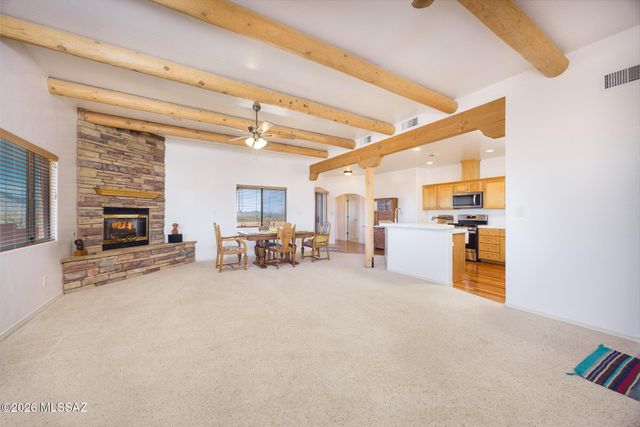 3203 W Thunder Pass Road, Benson, AZ 85602
