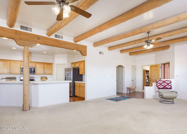 3203 W Thunder Pass Road, Benson, AZ 85602