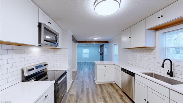 127 E Walker Avenue, Asheboro, NC 27203