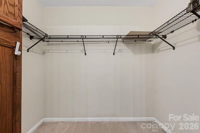 8015 Cedar Glen Drive, Charlotte, NC 28212