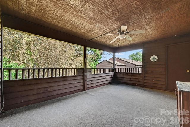 8015 Cedar Glen Drive, Charlotte, NC 28212