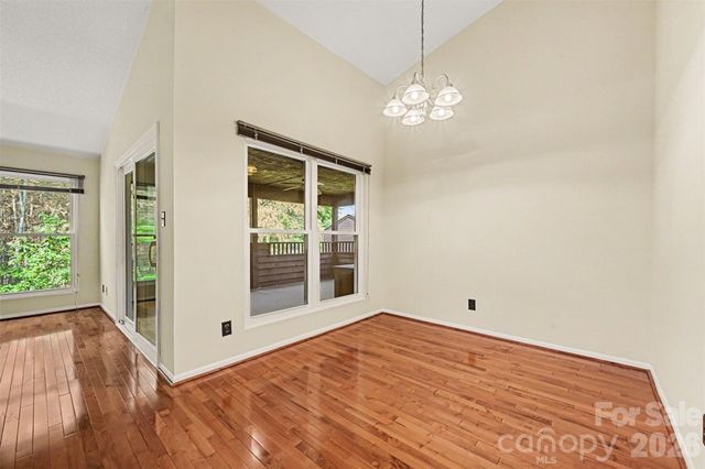 8015 Cedar Glen Drive, Charlotte, NC 28212