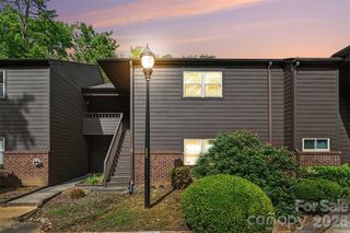 8015 Cedar Glen Drive, Charlotte, NC 28212