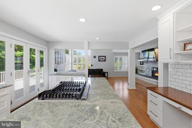 2301 DEER PATH DR, Warrington, PA 18976
