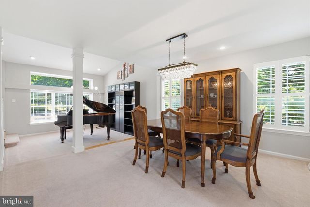 2301 DEER PATH DR, Warrington, PA 18976