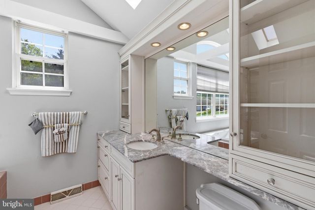 2301 DEER PATH DR, Warrington, PA 18976