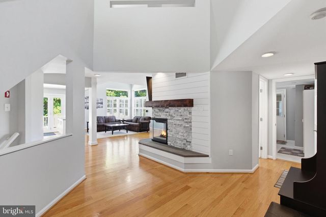 2301 DEER PATH DR, Warrington, PA 18976