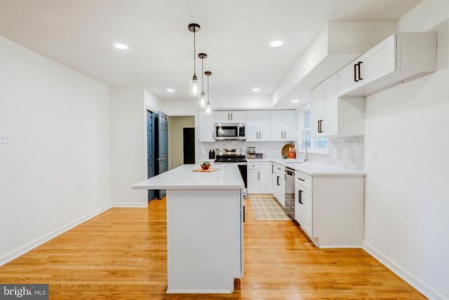 4928 EDGEWOOD RD, Doylestown, PA 18902