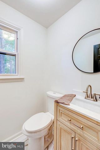 4928 EDGEWOOD RD, Doylestown, PA 18902