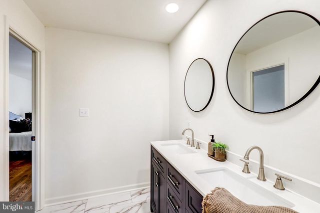 4928 EDGEWOOD RD, Doylestown, PA 18902