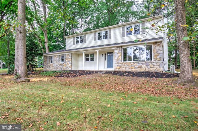 4928 EDGEWOOD RD, Doylestown, PA 18902