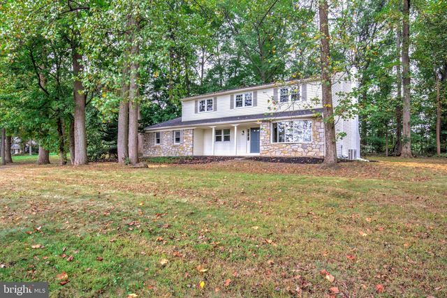 4928 EDGEWOOD RD, Doylestown, PA 18902