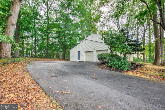 4928 EDGEWOOD RD, Doylestown, PA 18902