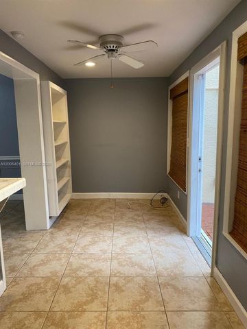 8761 SW 137th Ave 8761, Miami, FL 33183