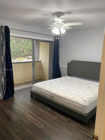 8761 SW 137th Ave 8761, Miami, FL 33183