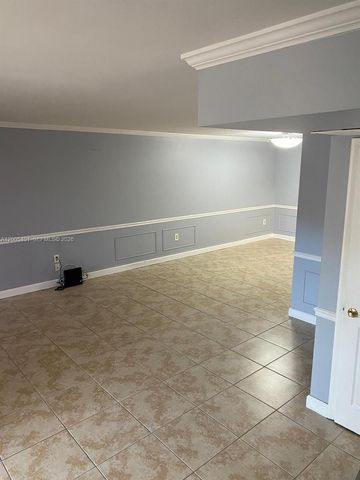 8761 SW 137th Ave 8761, Miami, FL 33183