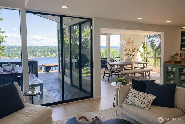 11324 83rd Place NE, Kirkland, WA 98034