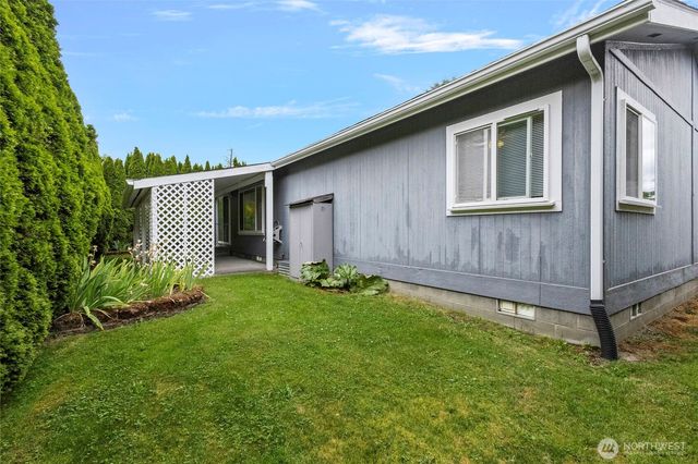 561 Andrew Drive #30, Burlington, WA 98233