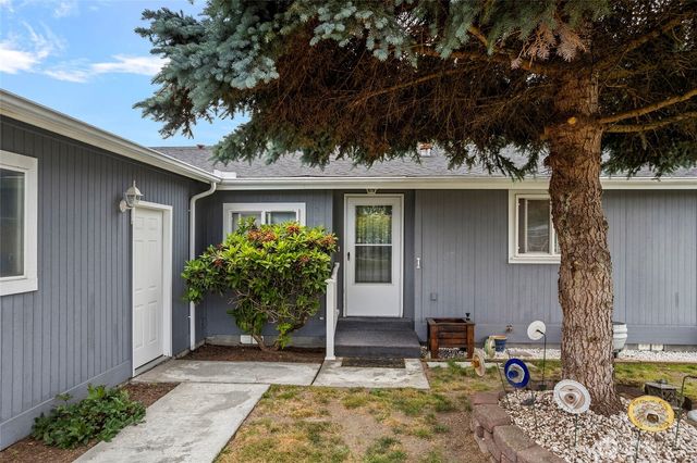 561 Andrew Drive #30, Burlington, WA 98233