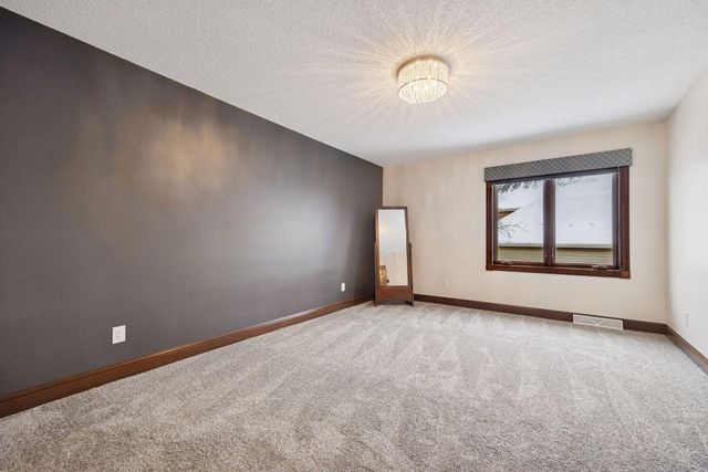 7932 Orchid Lane N, Maple Grove, MN 55311