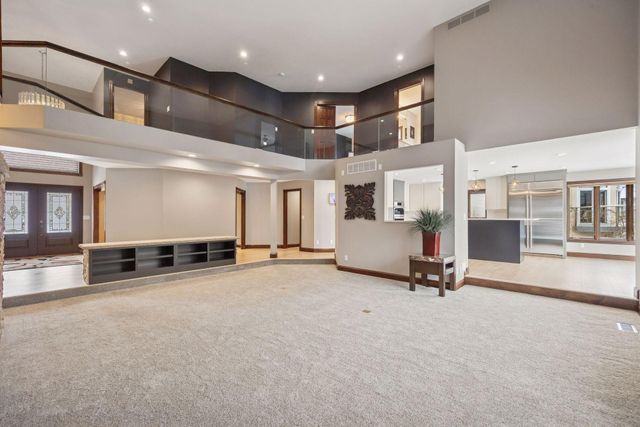 7932 Orchid Lane N, Maple Grove, MN 55311