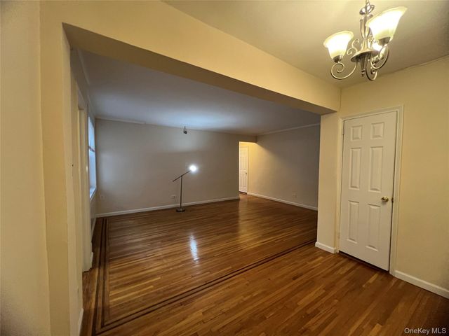 65-74 Saunders Street 1F, Rego Park, NY 11374
