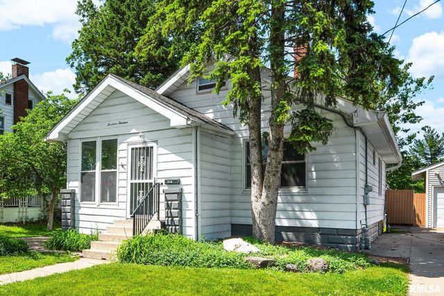 1413 W GILBERT Avenue, Peoria, IL 61604