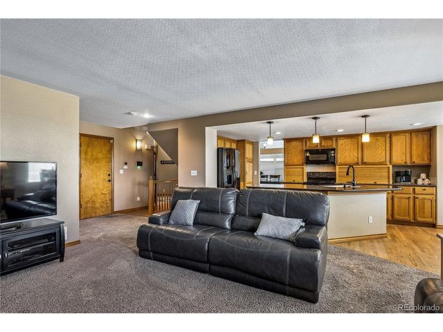 18772 E Powers Dr, Aurora, CO 80015