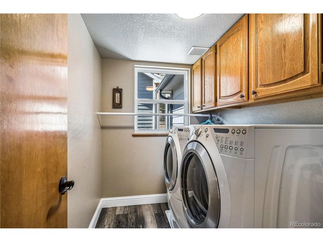 18772 E Powers Dr, Aurora, CO 80015