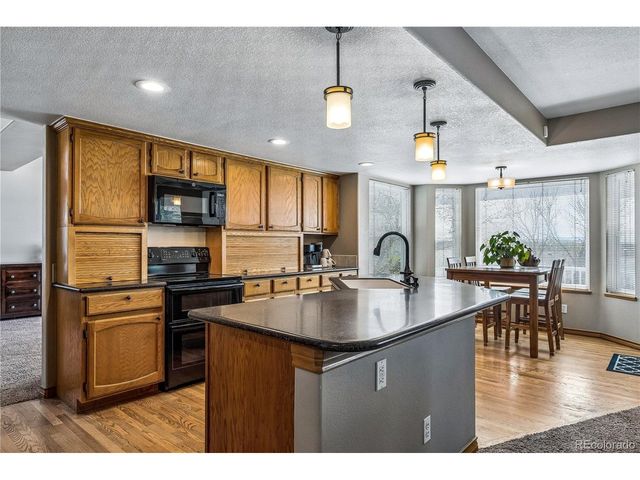 18772 E Powers Dr, Aurora, CO 80015