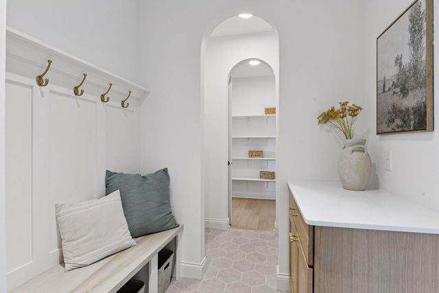 4564 Meadowview Lane, Minnetrista, MN 55331