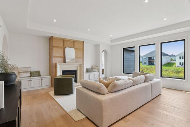 4564 Meadowview Lane, Minnetrista, MN 55331