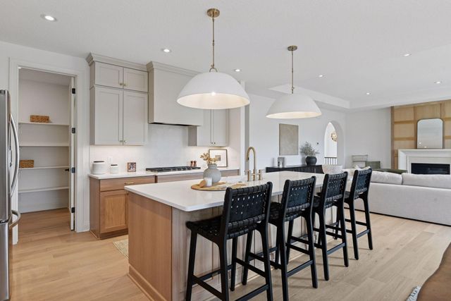 4564 Meadowview Lane, Minnetrista, MN 55331