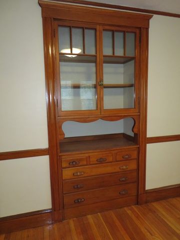 10-12 Fairlawn Road 1, Milton, MA 02186
