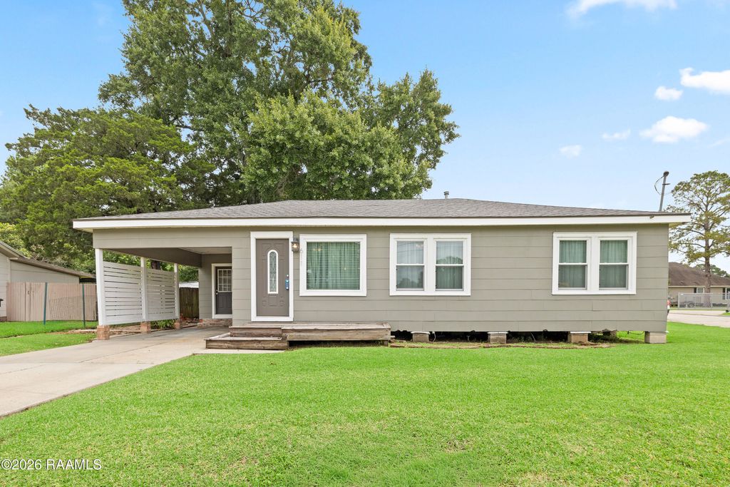 611 Angers Street, New Iberia, LA 70563