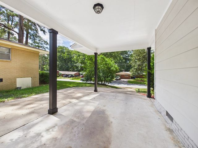 4015 Savannah Drive, Columbus, GA 31907