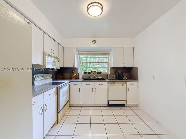 920 Messina Ave, Coral Gables, FL 33134
