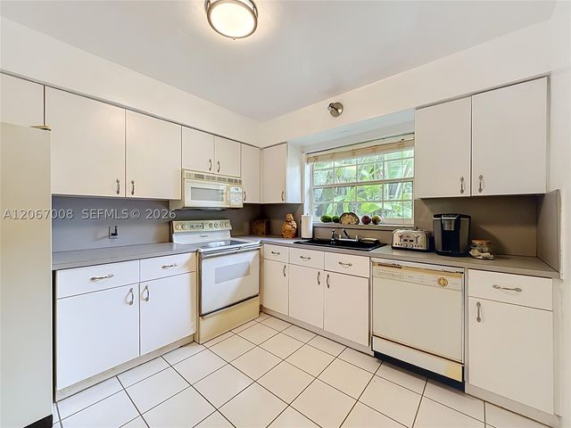 920 Messina Ave, Coral Gables, FL 33134