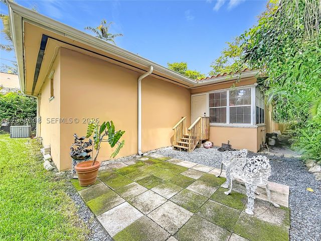 920 Messina Ave, Coral Gables, FL 33134