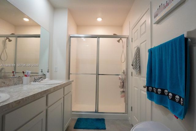 10770 SW Vasari Way, Port St. Lucie, FL 34987