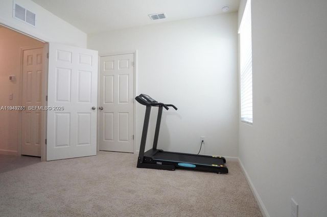 10770 SW Vasari Way, Port St. Lucie, FL 34987