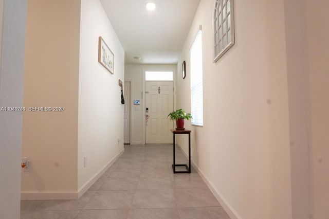 10770 SW Vasari Way, Port St. Lucie, FL 34987