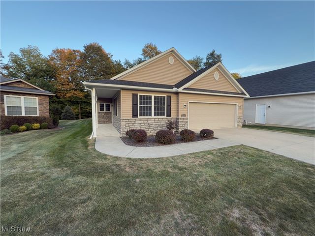 10281 River Run Lane, North Royalton, OH 44133